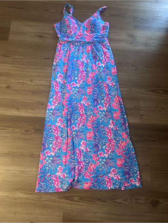 Lilly Pulitzer Dresses & Skirts - Lilly maxi dress size 10